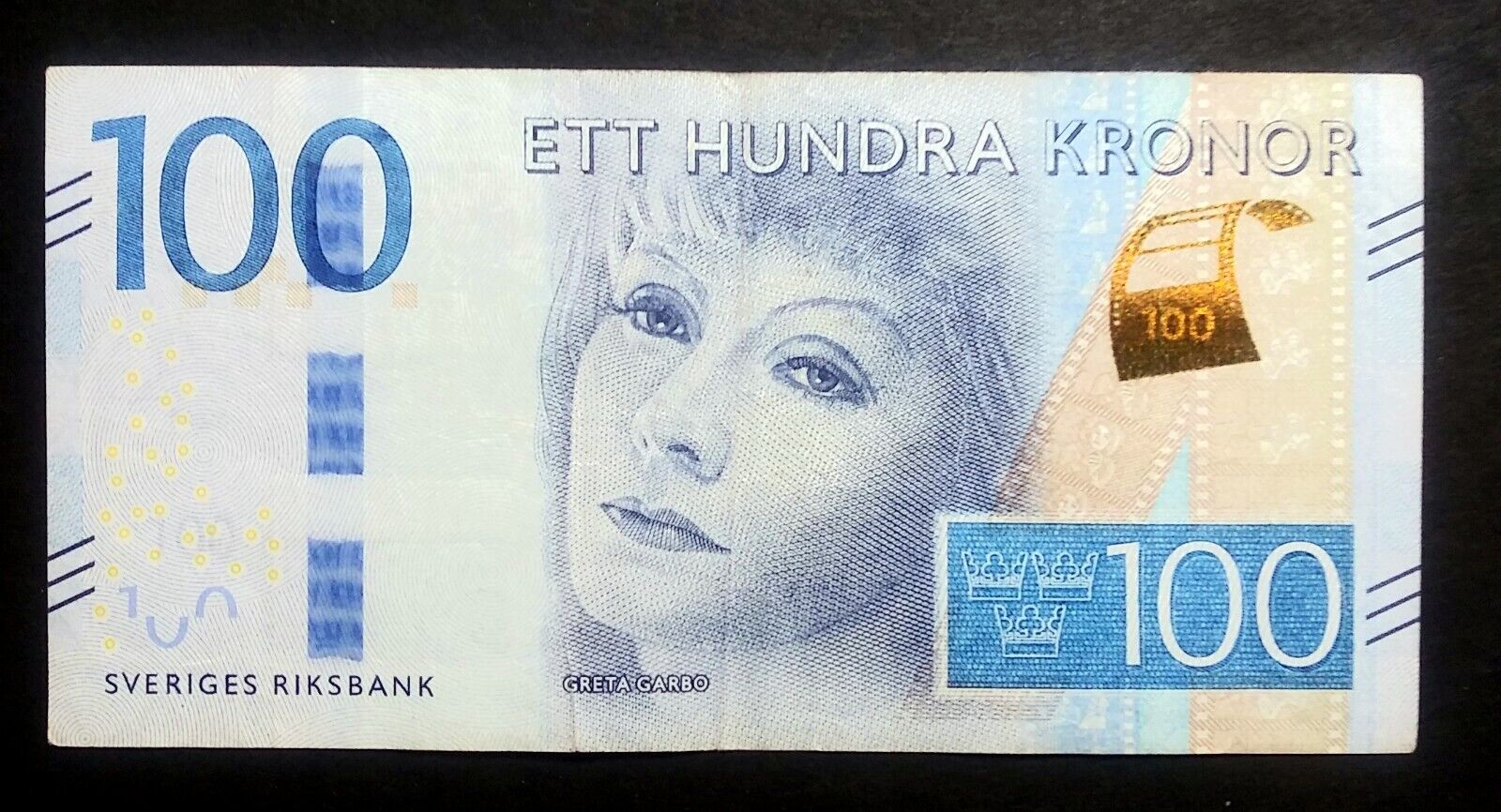 SWEDEN 2016 - 100 Krona , Greta Garbo. Serial #C260282234