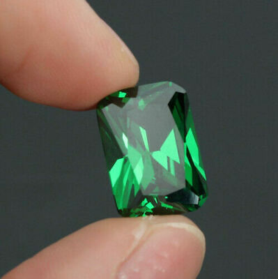 Natural Mined Colombia Green Emerald 8x10mm Emerald Cut VVS AAA Loose Gemstone